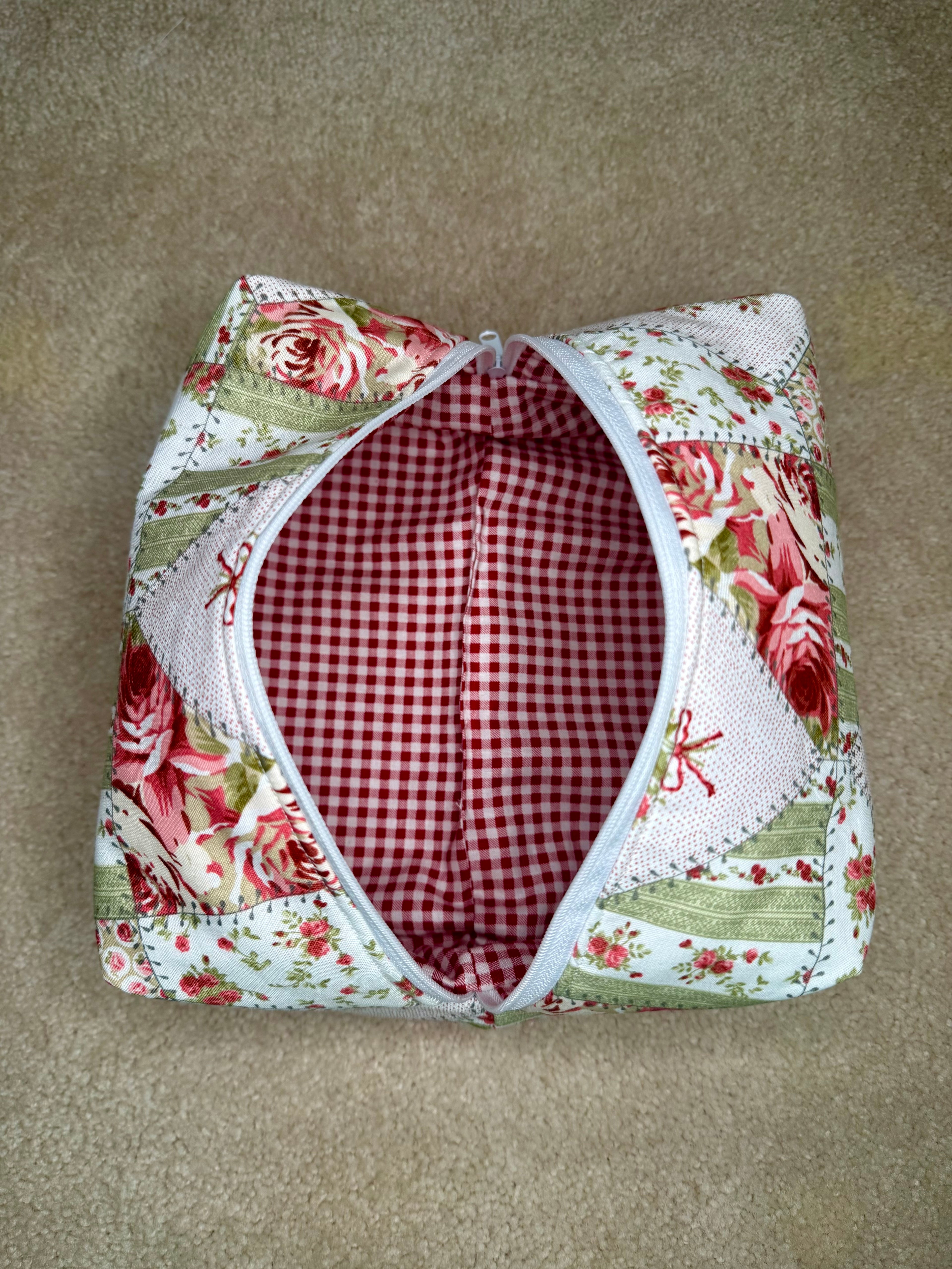 Garden Tea Party Carry All Bag